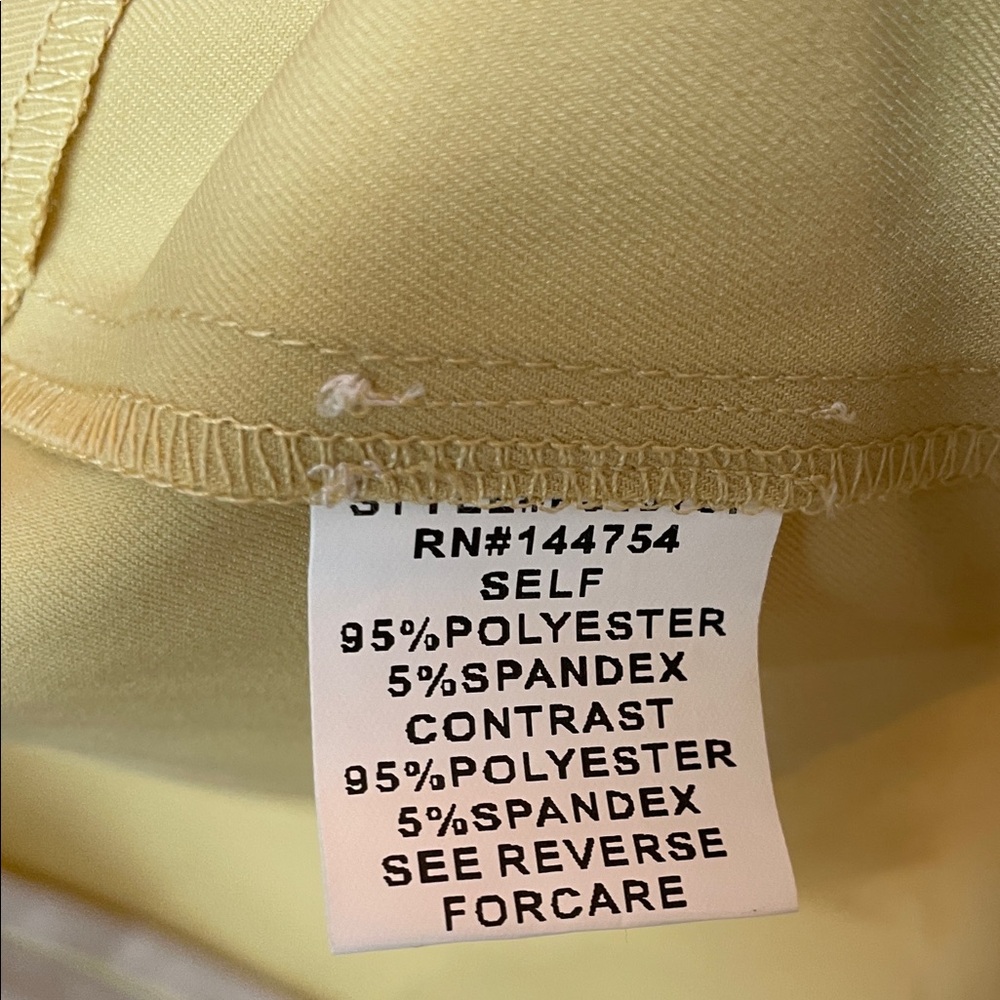 DAVI & DANI Two-Tone Beige and Yellow Blazer - Picture 10 of 10